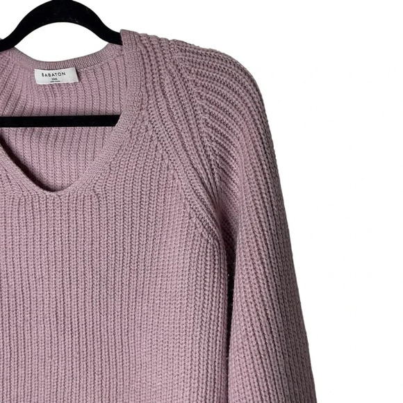 Aritzia Babaton Valadon Balloon Sleeve pink oversized V-Neck sweater size XXS - Picture 9 of 10